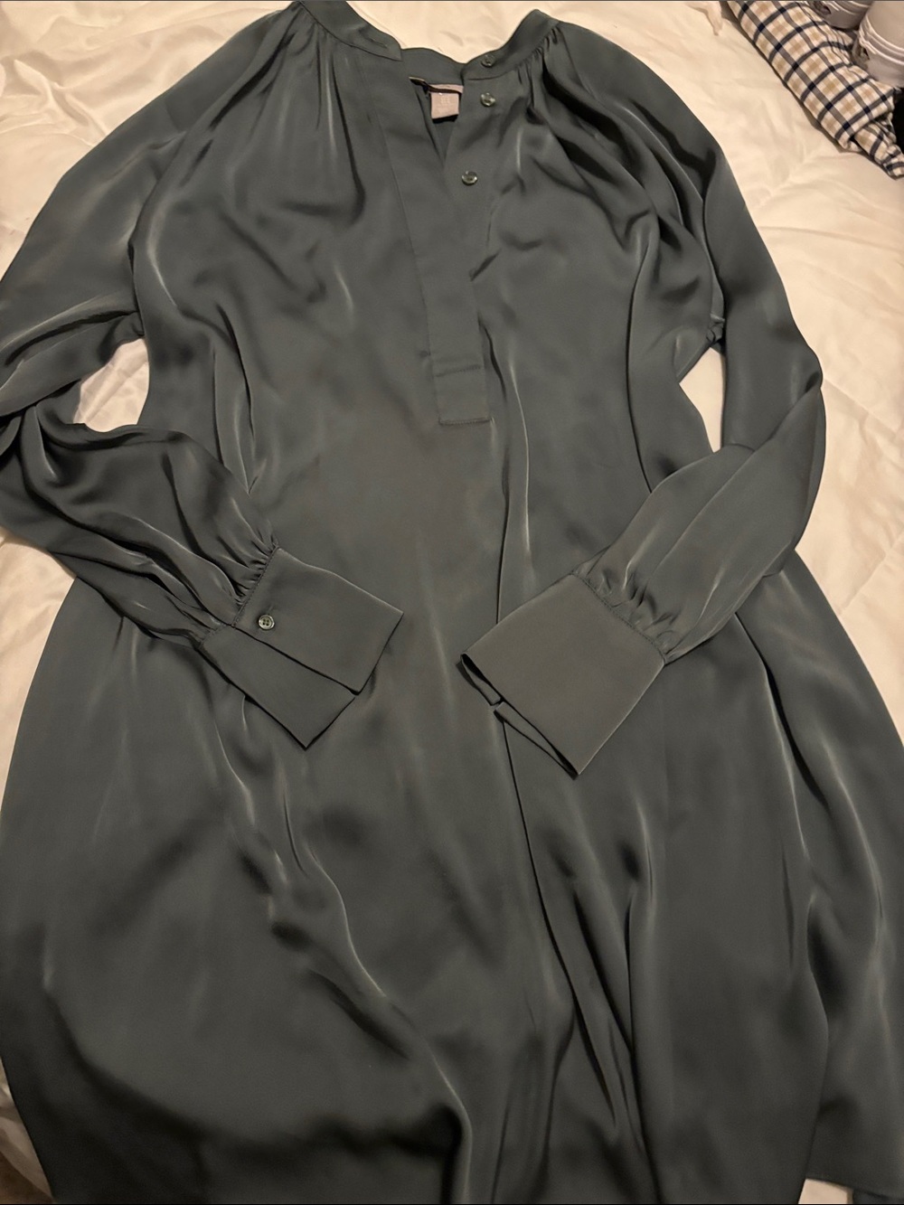 H&M Olive Green Long-Sleeve Midi Dress
